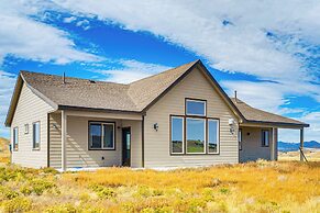 Mtn-view Home w/ Public Land Access in Guffey!