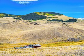 Mtn-view Home w/ Public Land Access in Guffey!