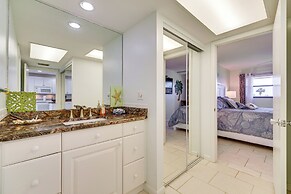 2 Mi to Fort Pierce Jetty: Coastal Florida Condo