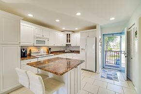 2 Mi to Fort Pierce Jetty: Coastal Florida Condo