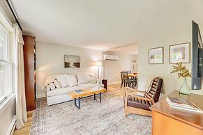 Greenbrier River Retreat w/ Deck - Steps to Trail!