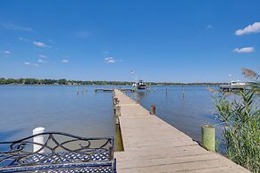 Pet-friendly Home on Chester River w/ Dock!