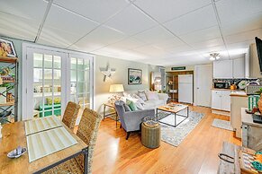 Pet-friendly Home w/ Hot Tub Near the Hamptons!