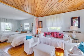 Walk to the Beach: Pet-friendly Gem in Biddeford!