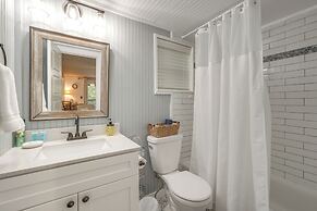 Creek Access & Private Yard: Quiet Hiawassee Cabin