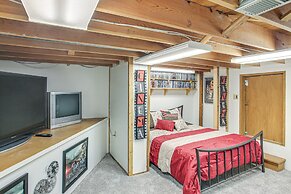 Spokane River Access & Fire Pit: Post Falls Cabin