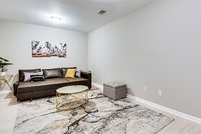 3 Mi to Avalon: Townhome w/ Balcony in Alpharetta!