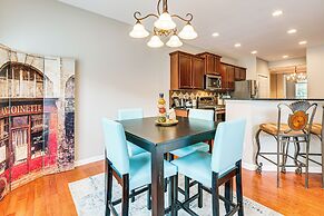3 Mi to Avalon: Townhome w/ Balcony in Alpharetta!