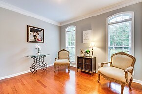 3 Mi to Avalon: Townhome w/ Balcony in Alpharetta!