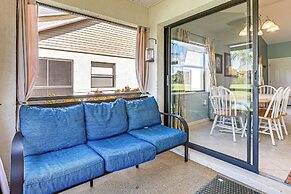 Sunny Canal-view Villa w/ Lanai in Sebring!