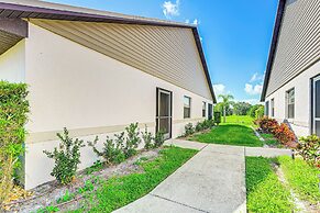 Sunny Canal-view Villa w/ Lanai in Sebring!