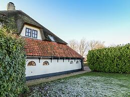 Lovely Holiday Home in Texel Near Sea