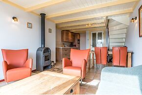 Lovely Holiday Home in Texel Near Sea