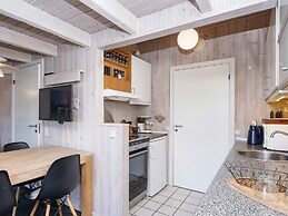 4 Person Holiday Home on a Holiday Park in Hemmet