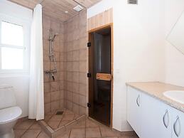 4 Person Holiday Home on a Holiday Park in Blavand