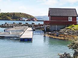 6 Person Holiday Home in Brekstad