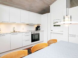 6 Person Holiday Home on a Holiday Park in Hanstholm