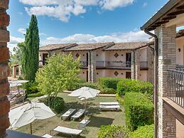 Elegant Apartments in Resort With Swimming Pool set in Nature