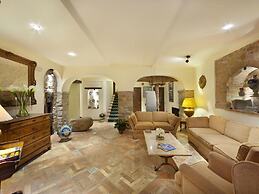 Elegant Apartments in Resort With Swimming Pool set in Nature