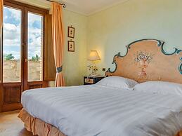 Elegant Apartments in Resort With Swimming Pool set in Nature