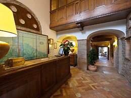 Elegant Apartments in Resort With Swimming Pool set in Nature