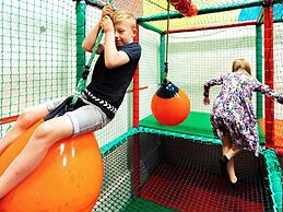 10 Person Holiday Home on a Holiday Park in Blavand