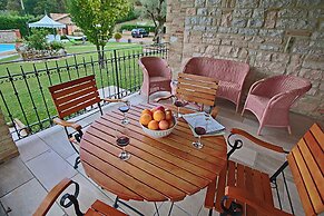 Large Holiday Home in Cagli With Pool