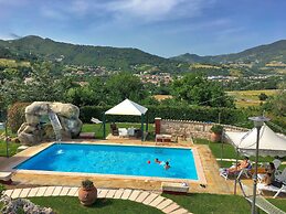 Large Holiday Home in Cagli With Pool