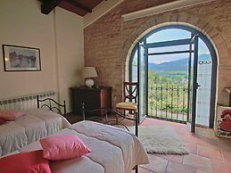 Large Holiday Home in Cagli With Pool