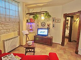 Large Holiday Home in Cagli With Pool