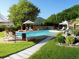 Large Holiday Home in Cagli With Pool