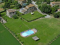 Agriturismo Near Cortona With Swimming Pool