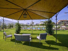 Agriturismo Near Cortona With Swimming Pool