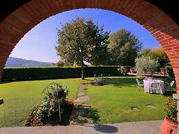 Agriturismo Near Cortona With Swimming Pool