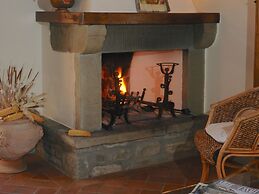 Agriturismo Near Cortona With Swimming Pool