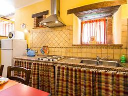 Farmhouse in Hilly Area in Gubbio With Pool