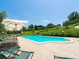 Farmhouse in Hilly Area in Gubbio With Pool