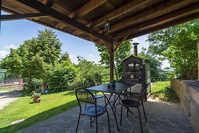 Farmhouse in Hilly Area in Gubbio With Pool