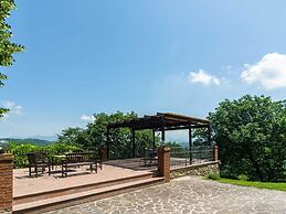 Farmhouse in Hilly Area in Gubbio With Pool