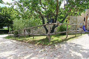 Farmhouse in Hilly Area in Gubbio With Pool