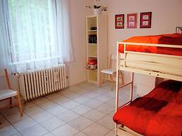 Spacious Apartment in Weser Uplands With Garden