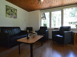 Completely Detached Bungalow in a Nature-filled Park by a Large fen