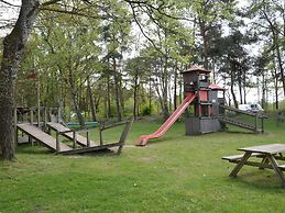 Completely Detached Bungalow in a Nature-filled Park by a Large fen