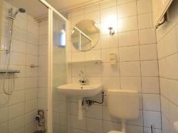 Completely Detached Bungalow in a Nature-filled Park by a Large fen