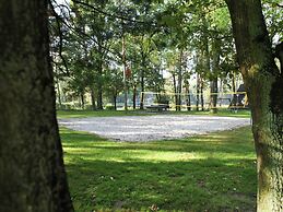 Completely Detached Bungalow in a Nature-filled Park by a Large fen