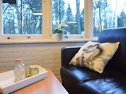 Completely Detached Bungalow in a Nature-filled Park by a Large fen