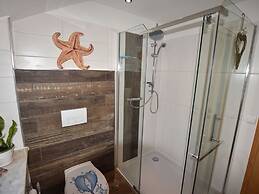 Peaceful Apartment in Ostseebad Boltenhagen With Terrace