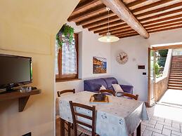 Lavish Holiday Home in Volterra With Pool