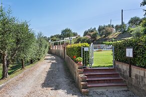 Lavish Holiday Home in Volterra With Pool