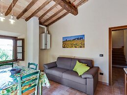 Lavish Holiday Home in Volterra With Pool